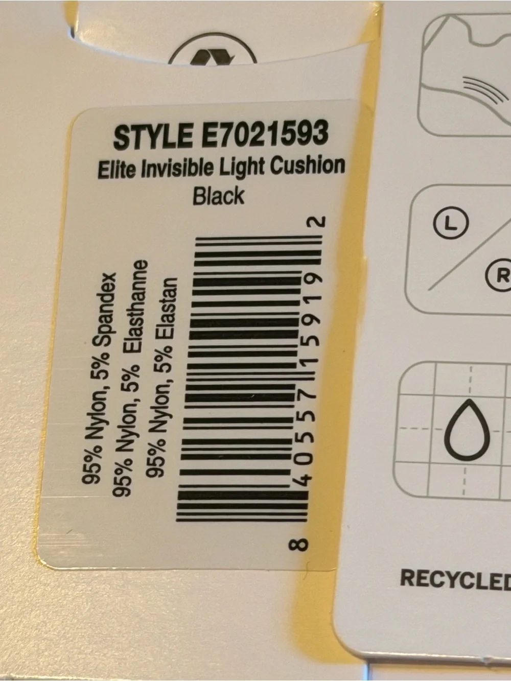 **NEW** Feetures Elite Invisible Light Cushion Black Socks L (W 10-13) **NWT**